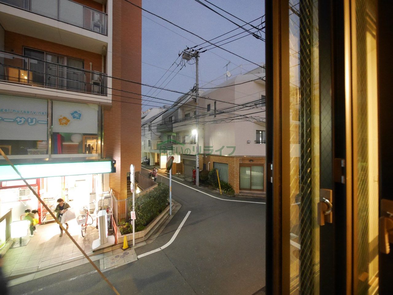 バルコニー