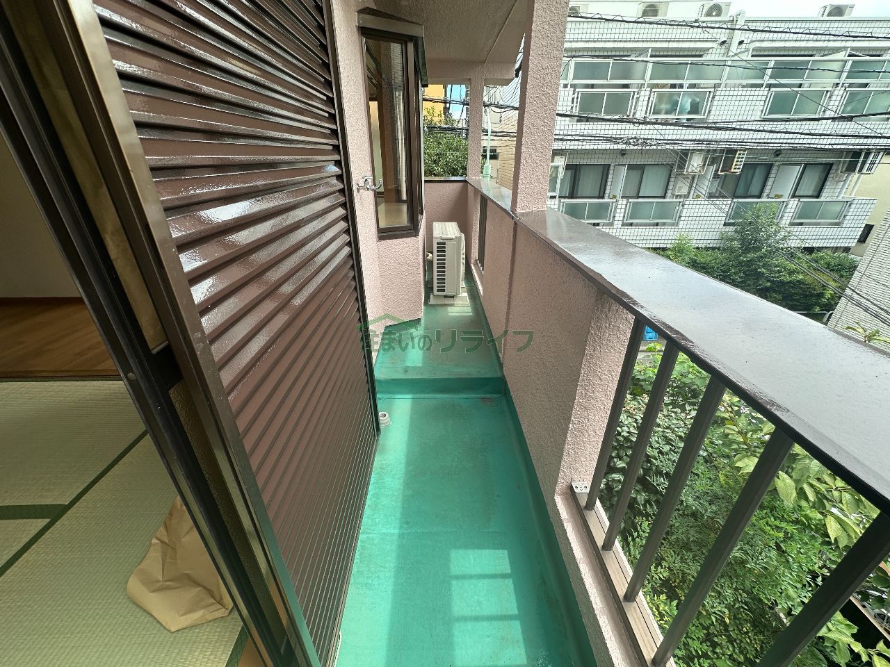 バルコニー