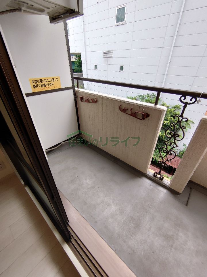 バルコニー