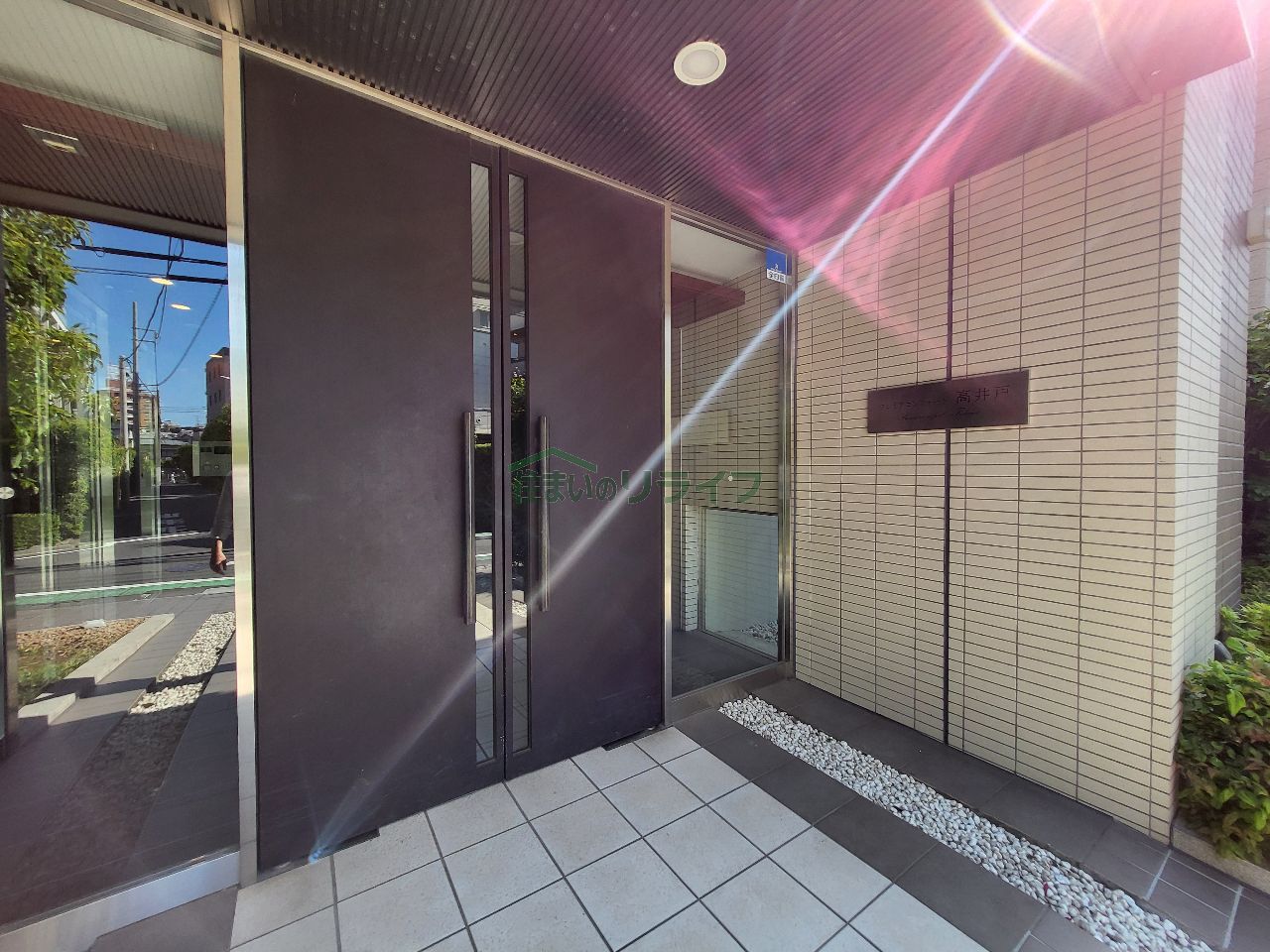 建物エントランス