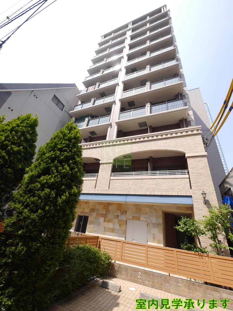 建物外観