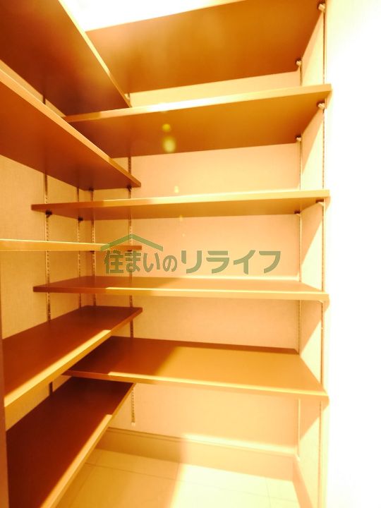 収納