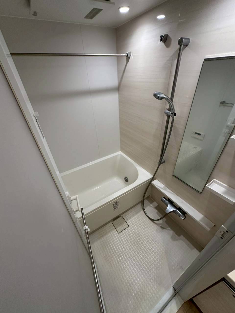 シャワールーム