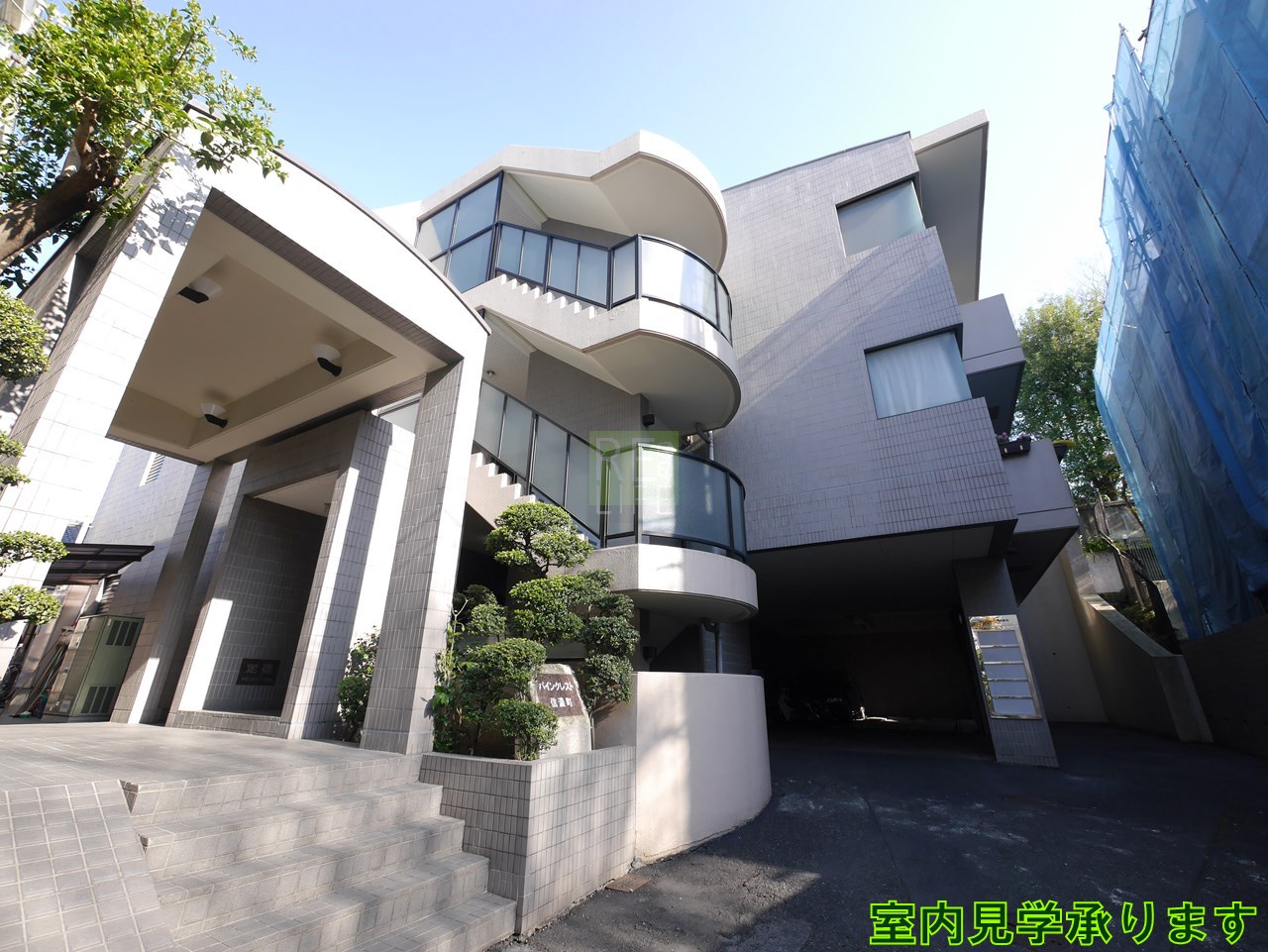 建物外観