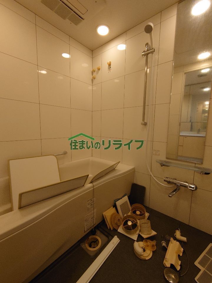 シャワールーム