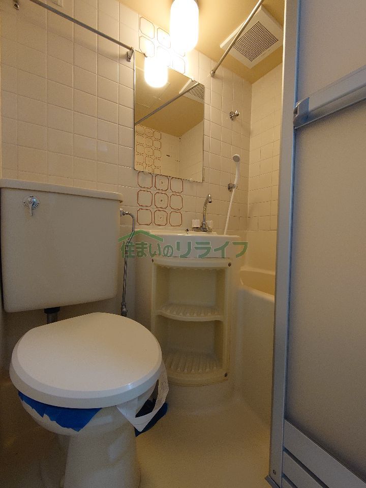 シャワールーム