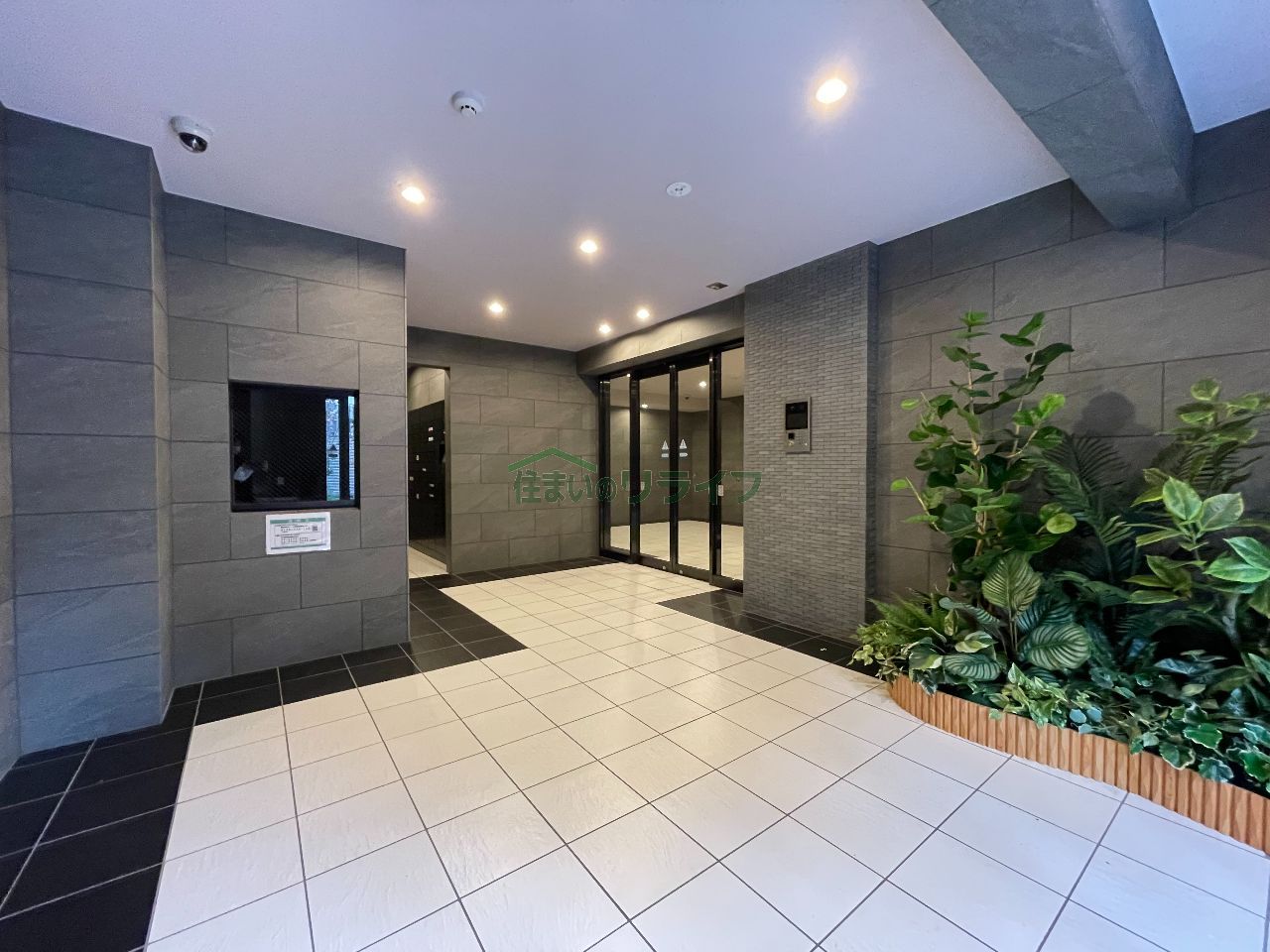 建物エントランス