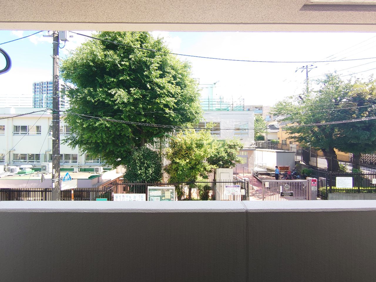 バルコニー