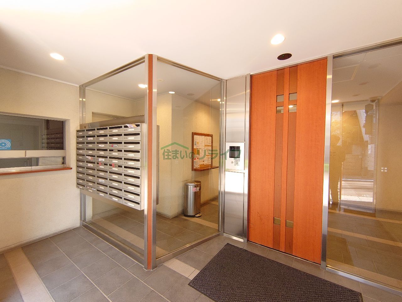 建物エントランス