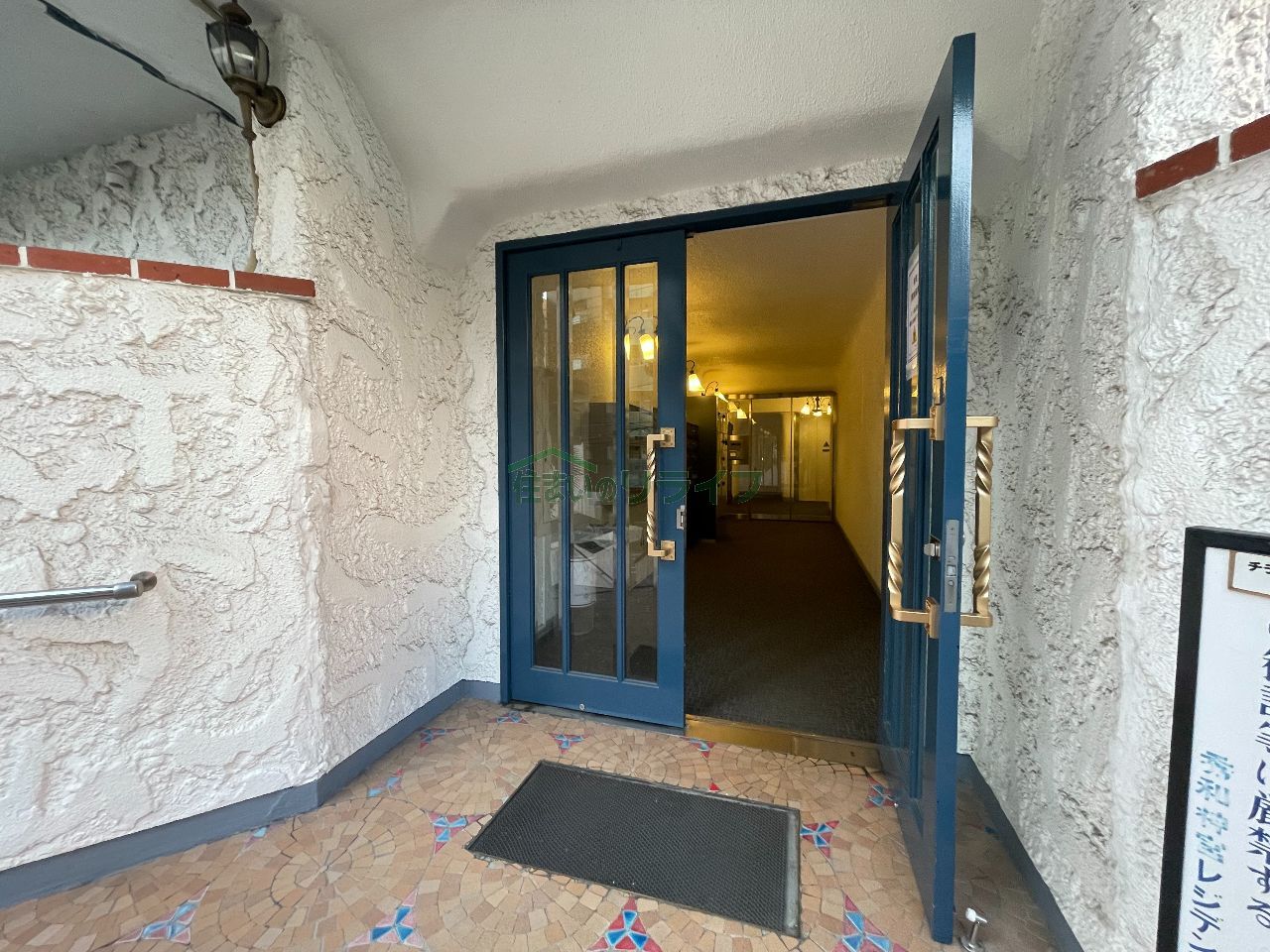 建物エントランス