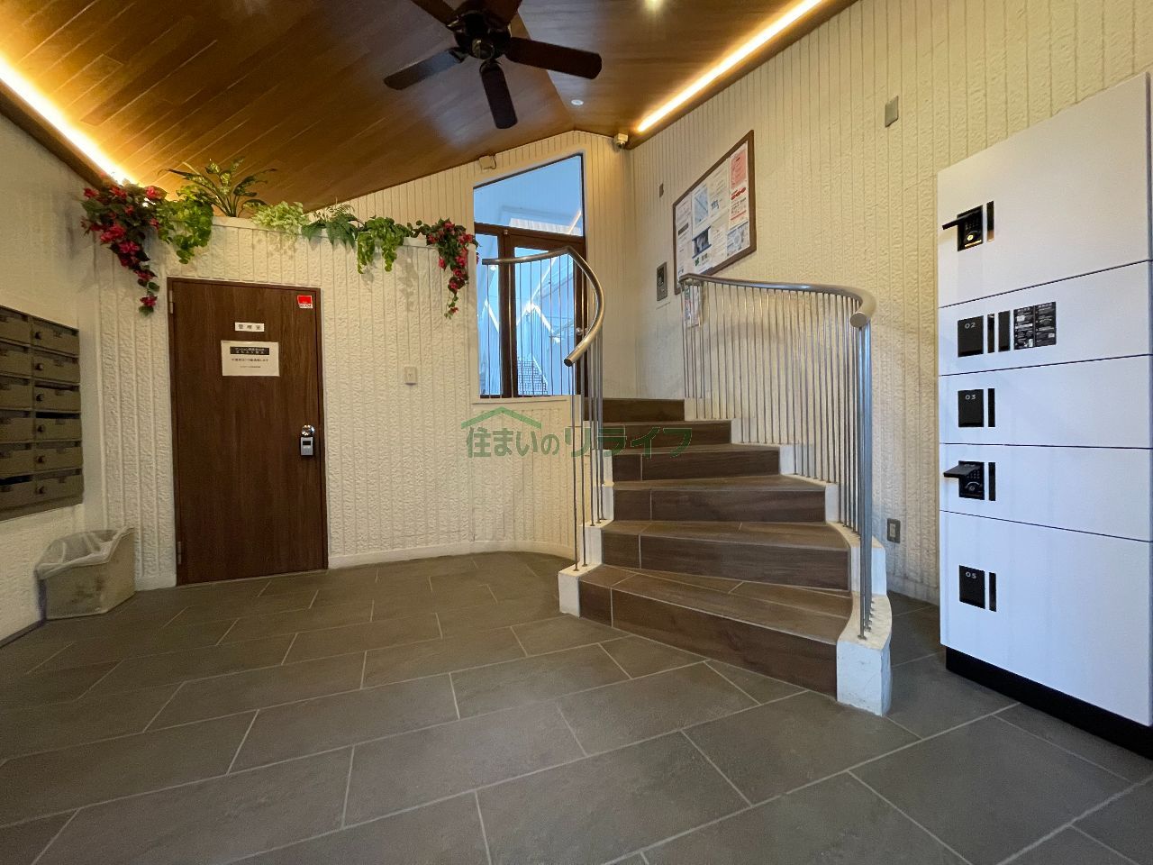 建物エントランス