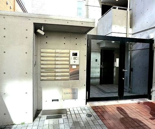 建物エントランス