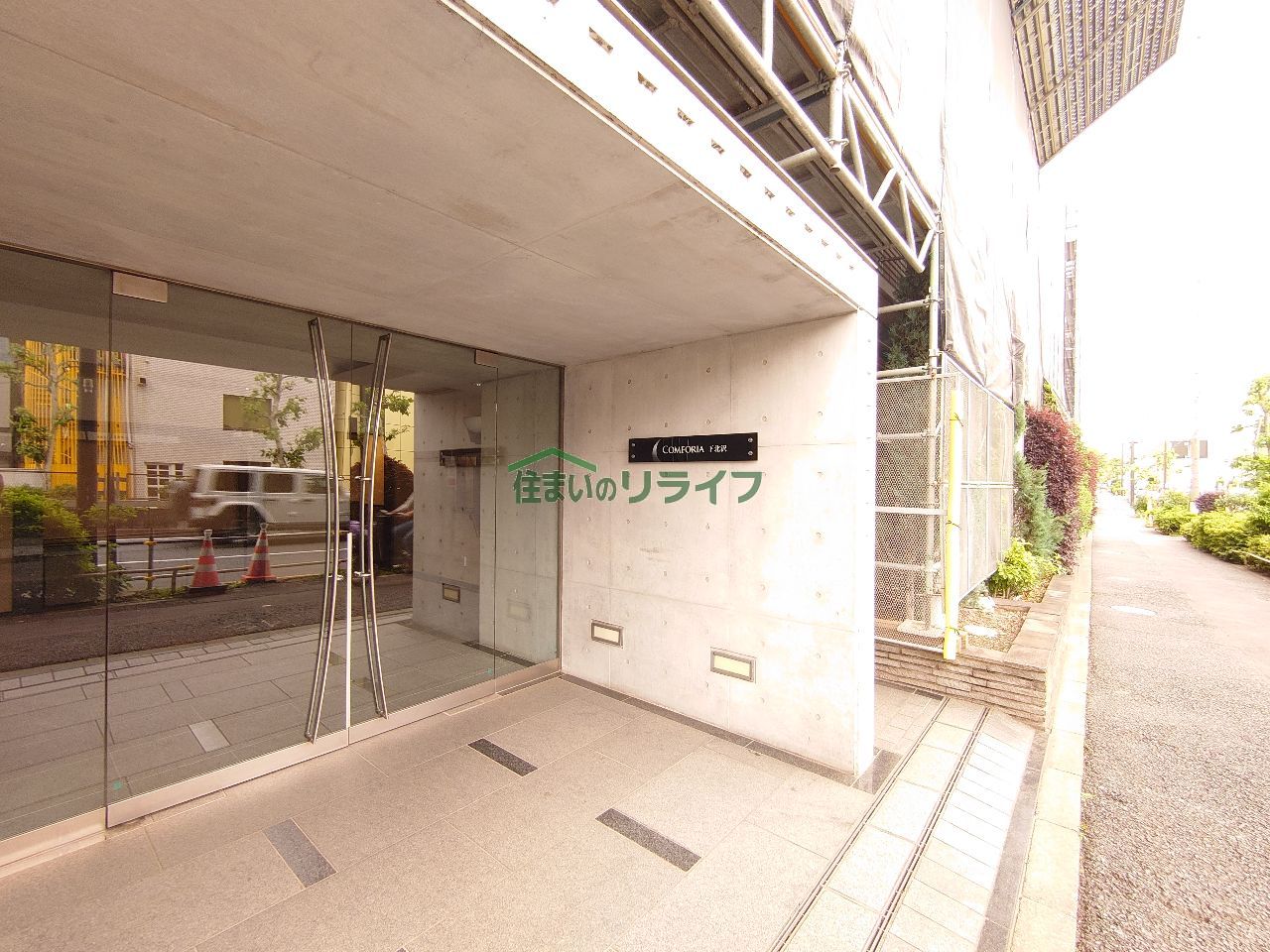 建物エントランス