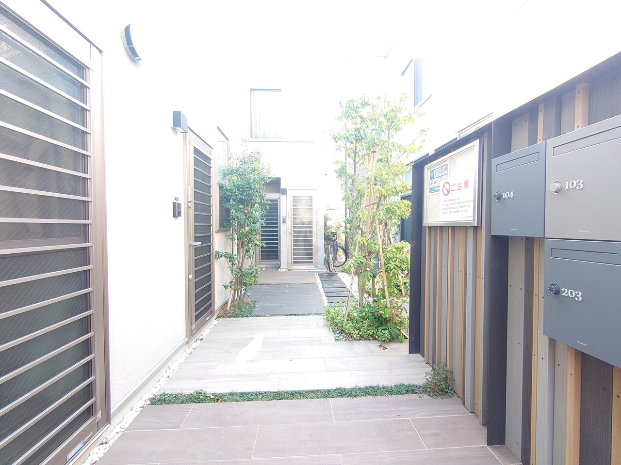 建物エントランス