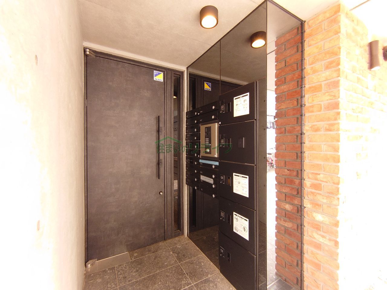 建物エントランス