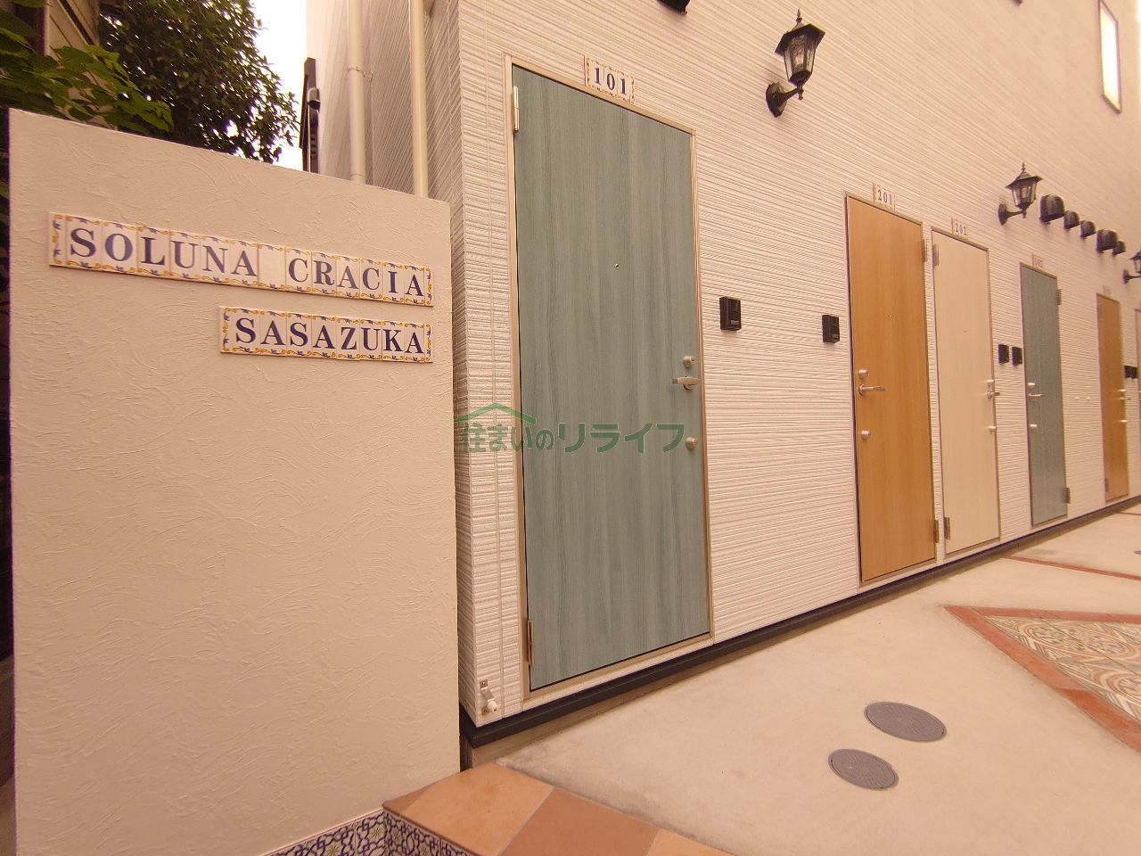 建物エントランス