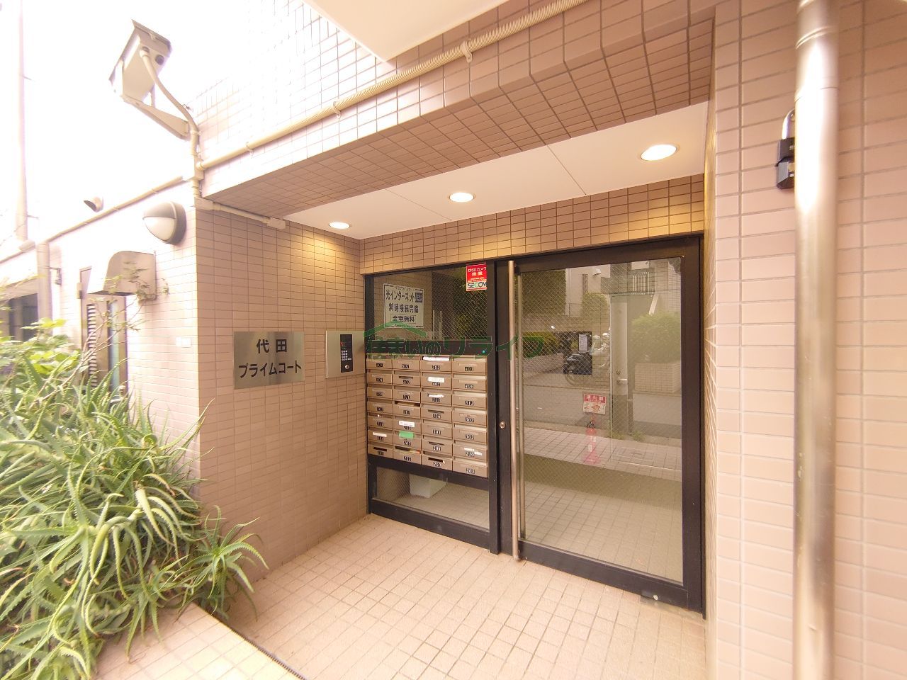 建物エントランス