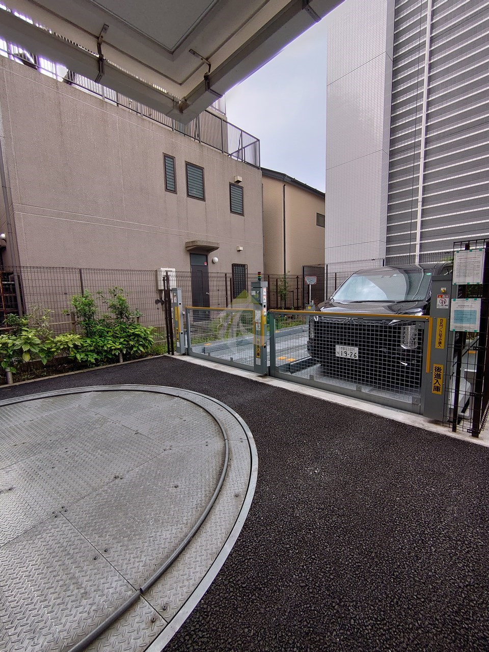 駐車場