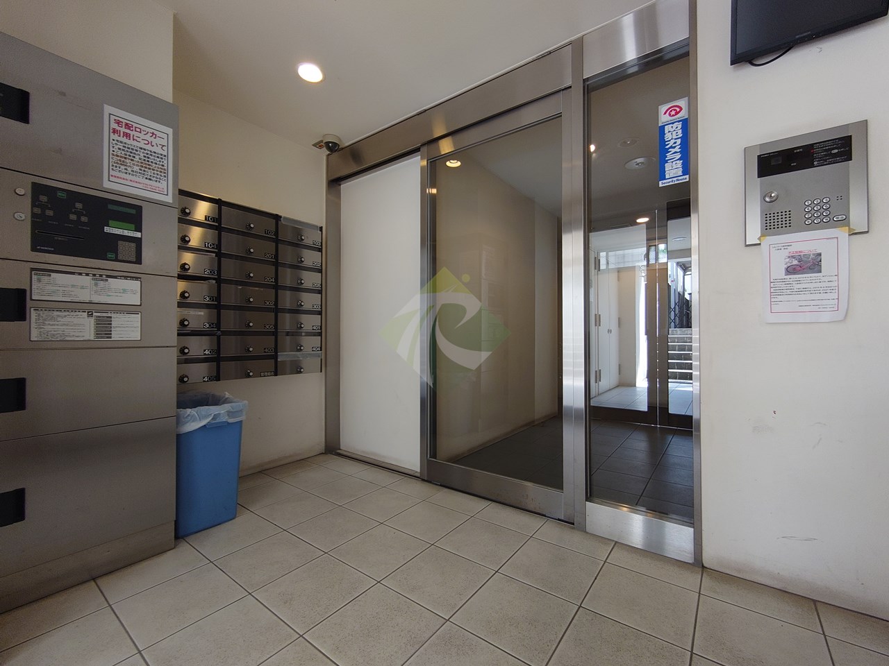 建物エントランス