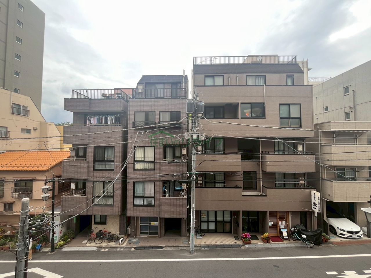 バルコニー