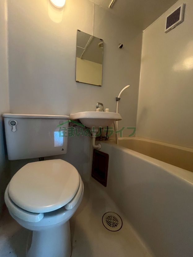 シャワールーム