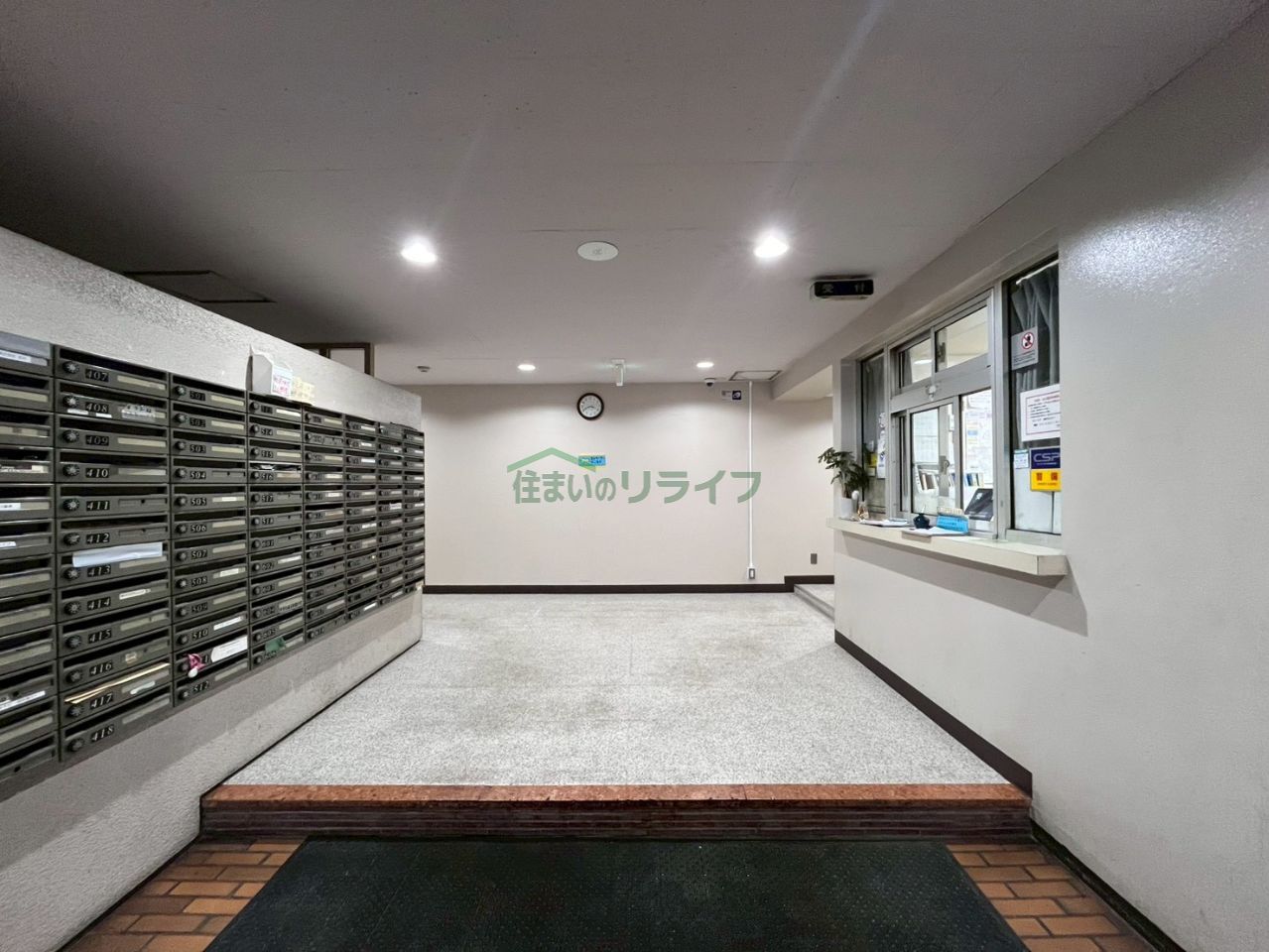 建物エントランス