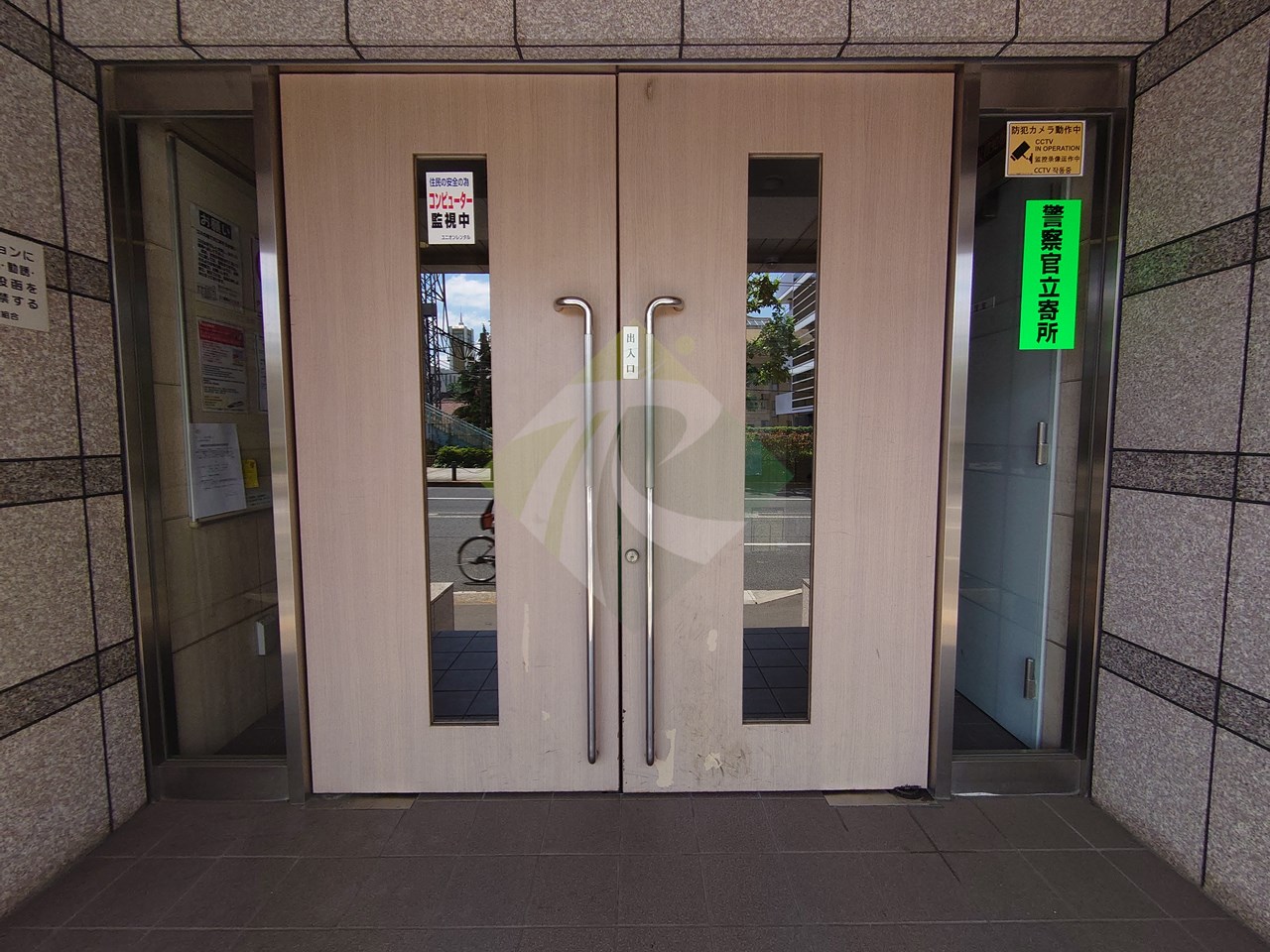 建物エントランス