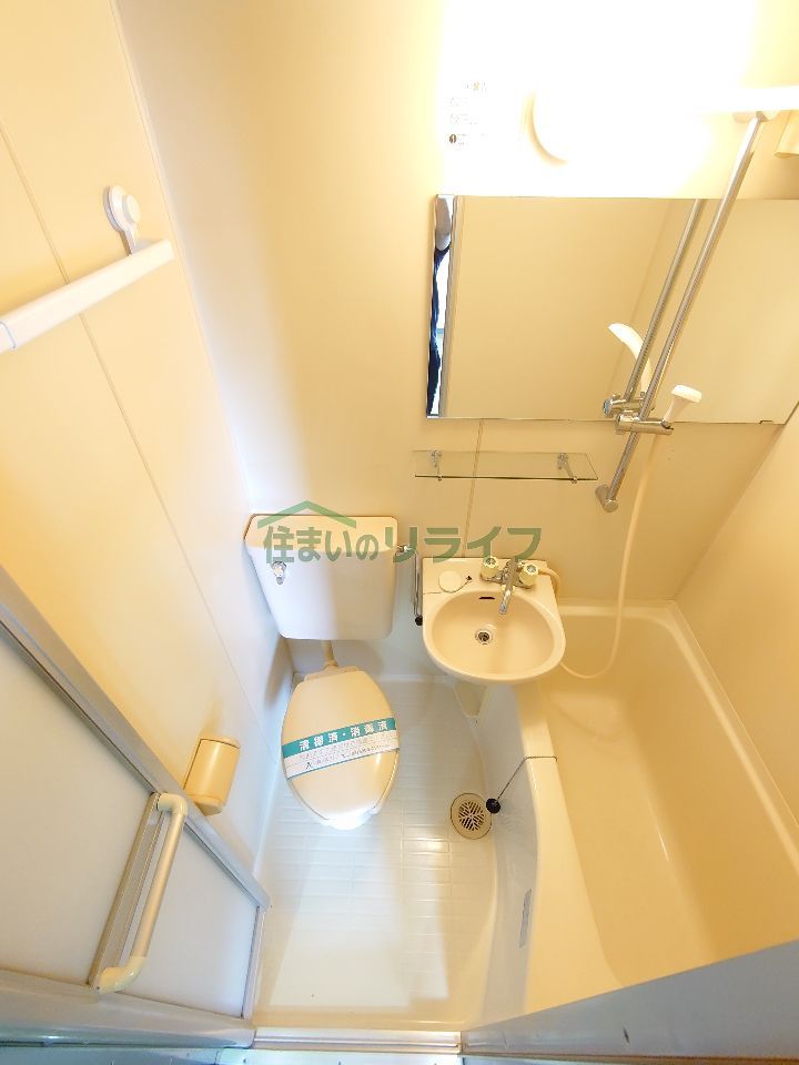 シャワールーム