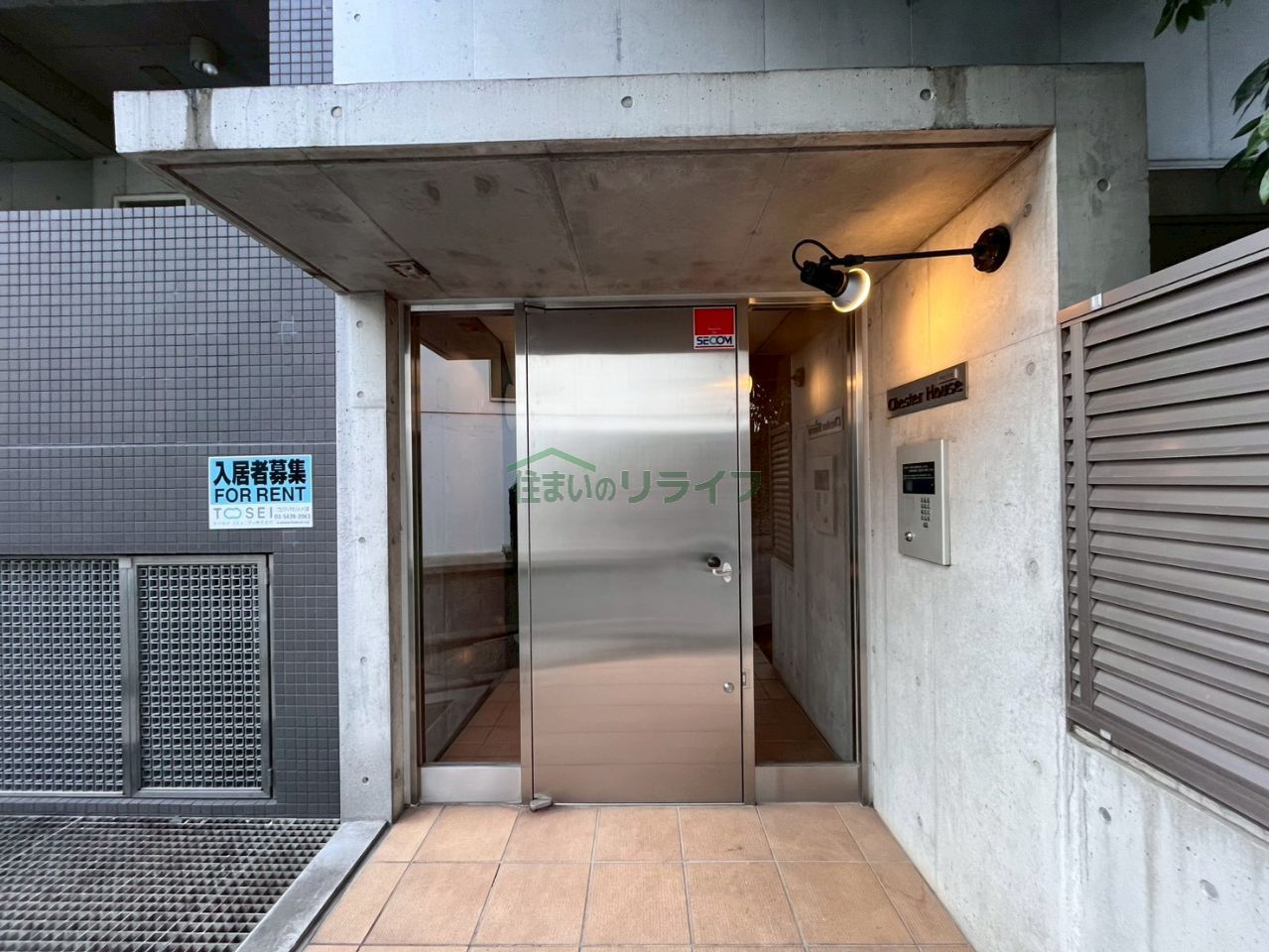 建物エントランス