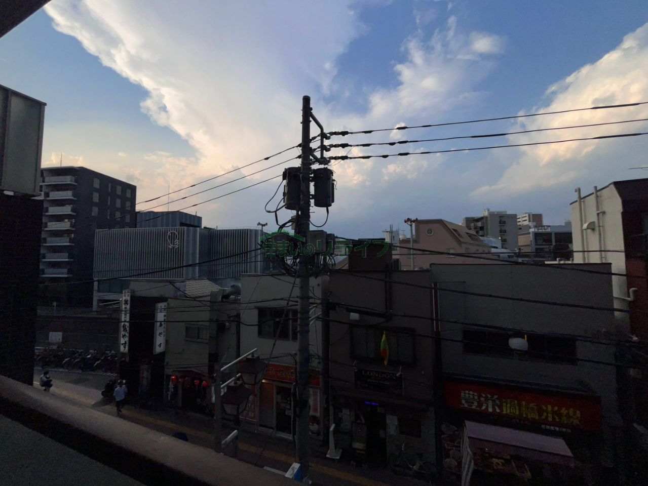 バルコニー