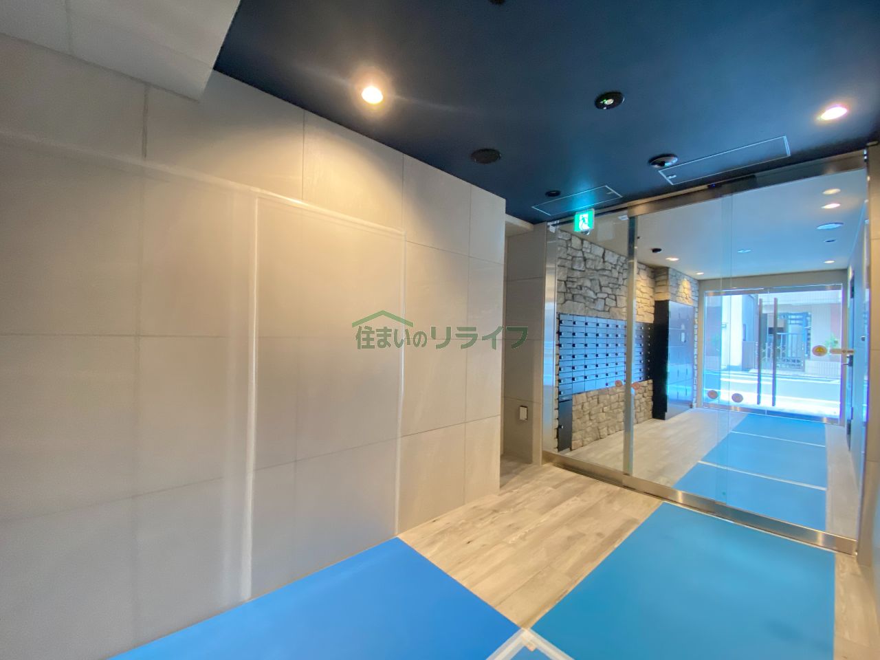 建物エントランス