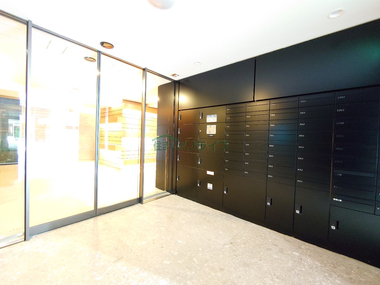 建物エントランス