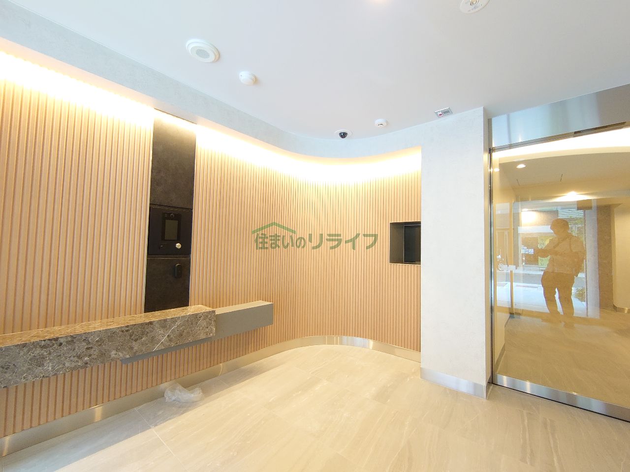 建物エントランス