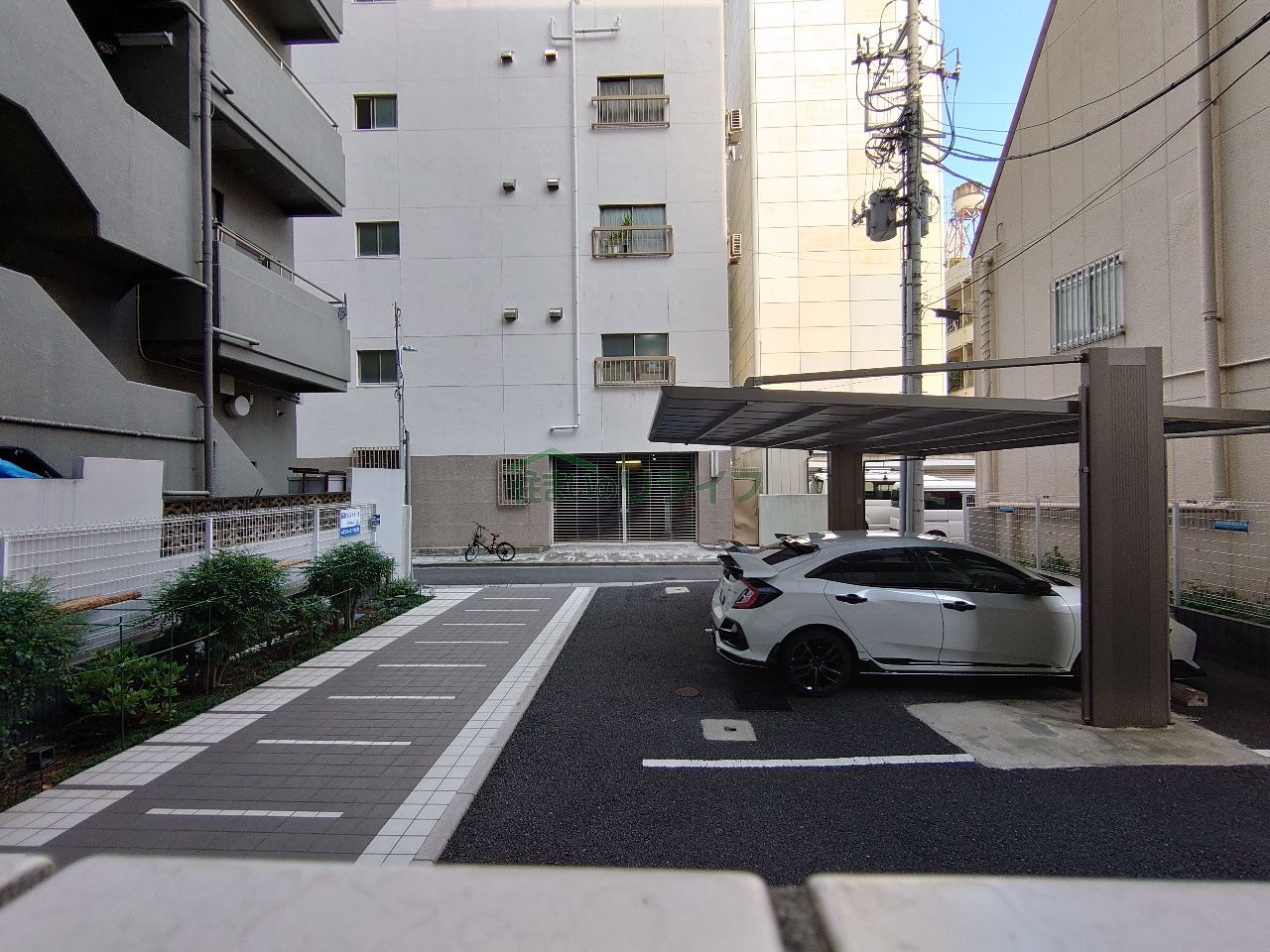 バルコニー