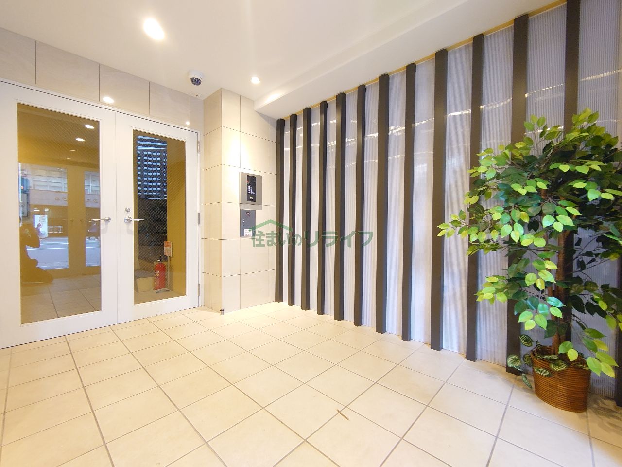 建物エントランス