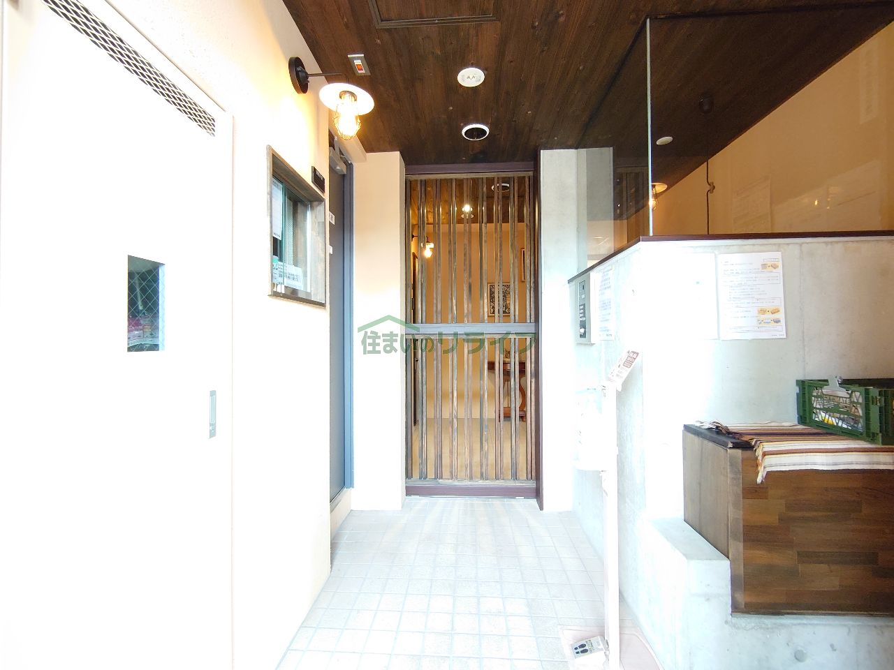 建物エントランス