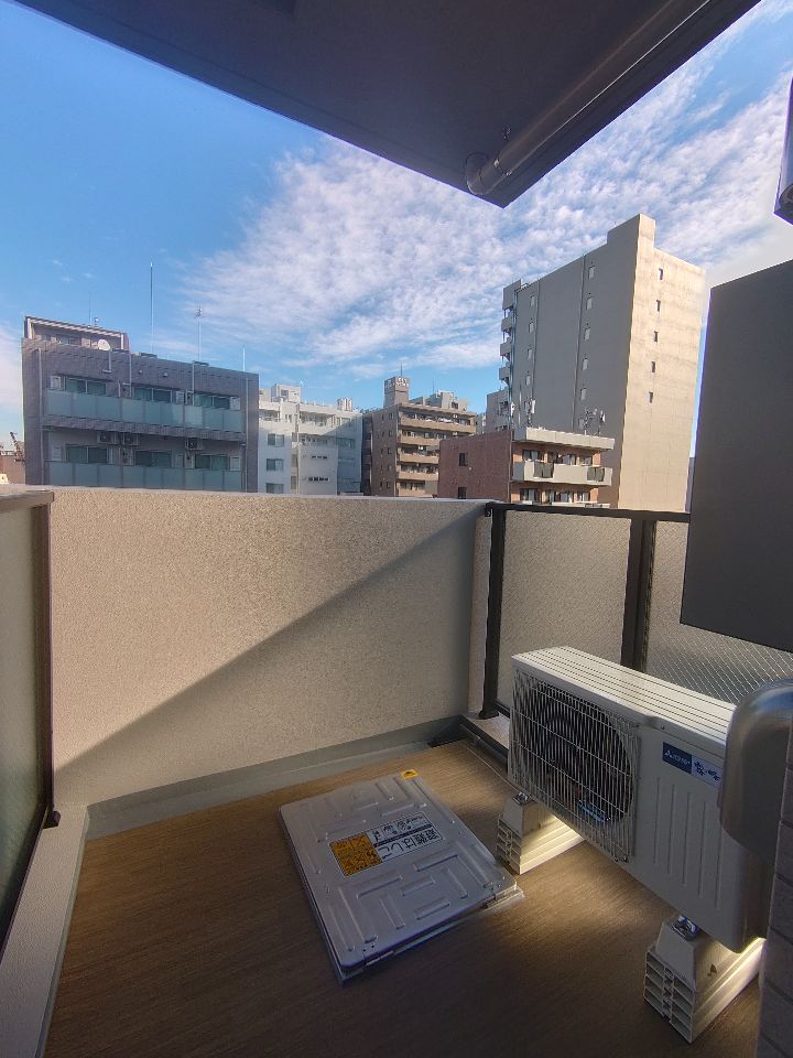 バルコニー