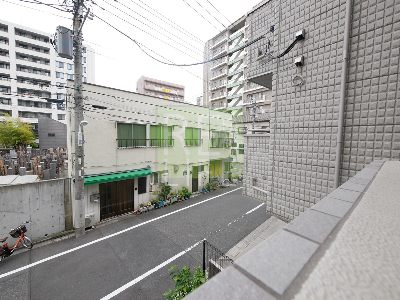 バルコニー