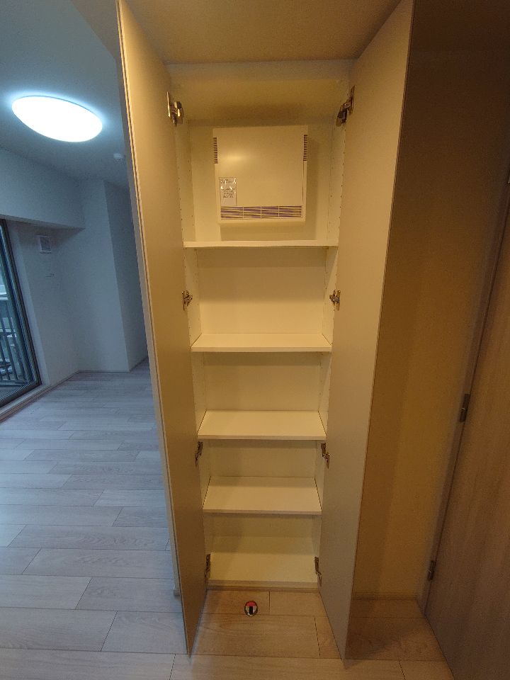 収納