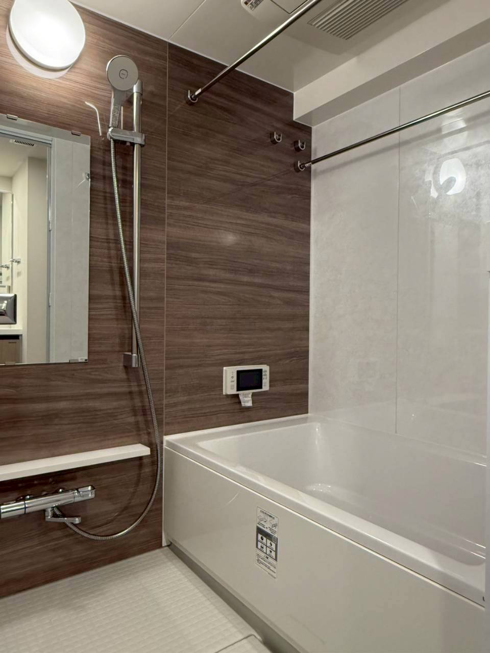 シャワールーム