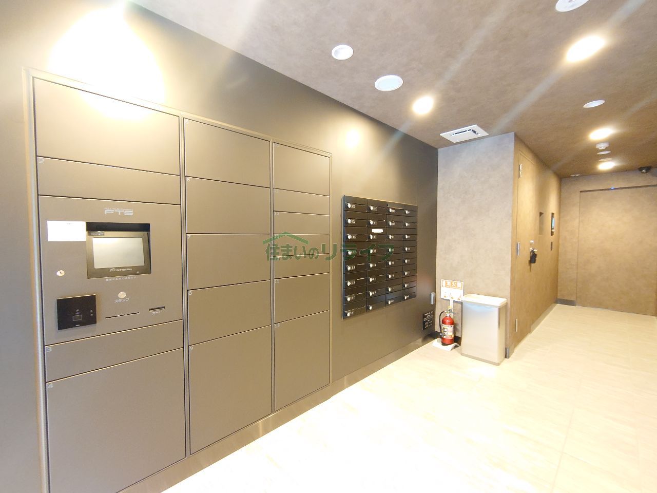 建物エントランス