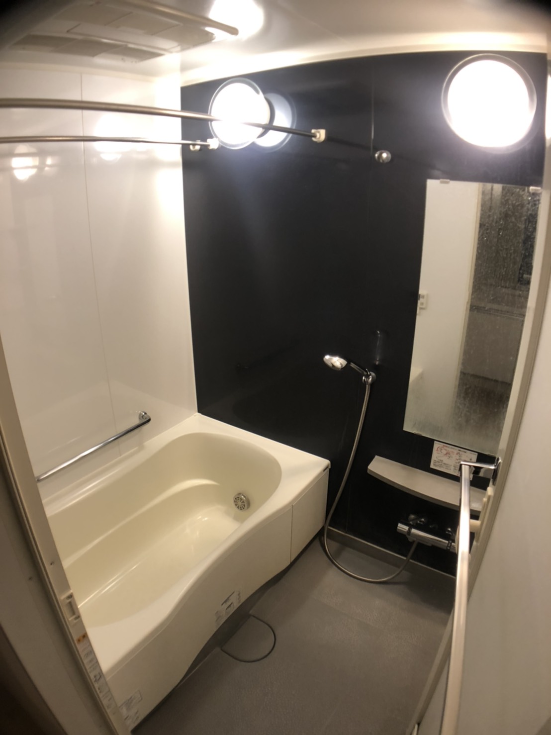 シャワールーム