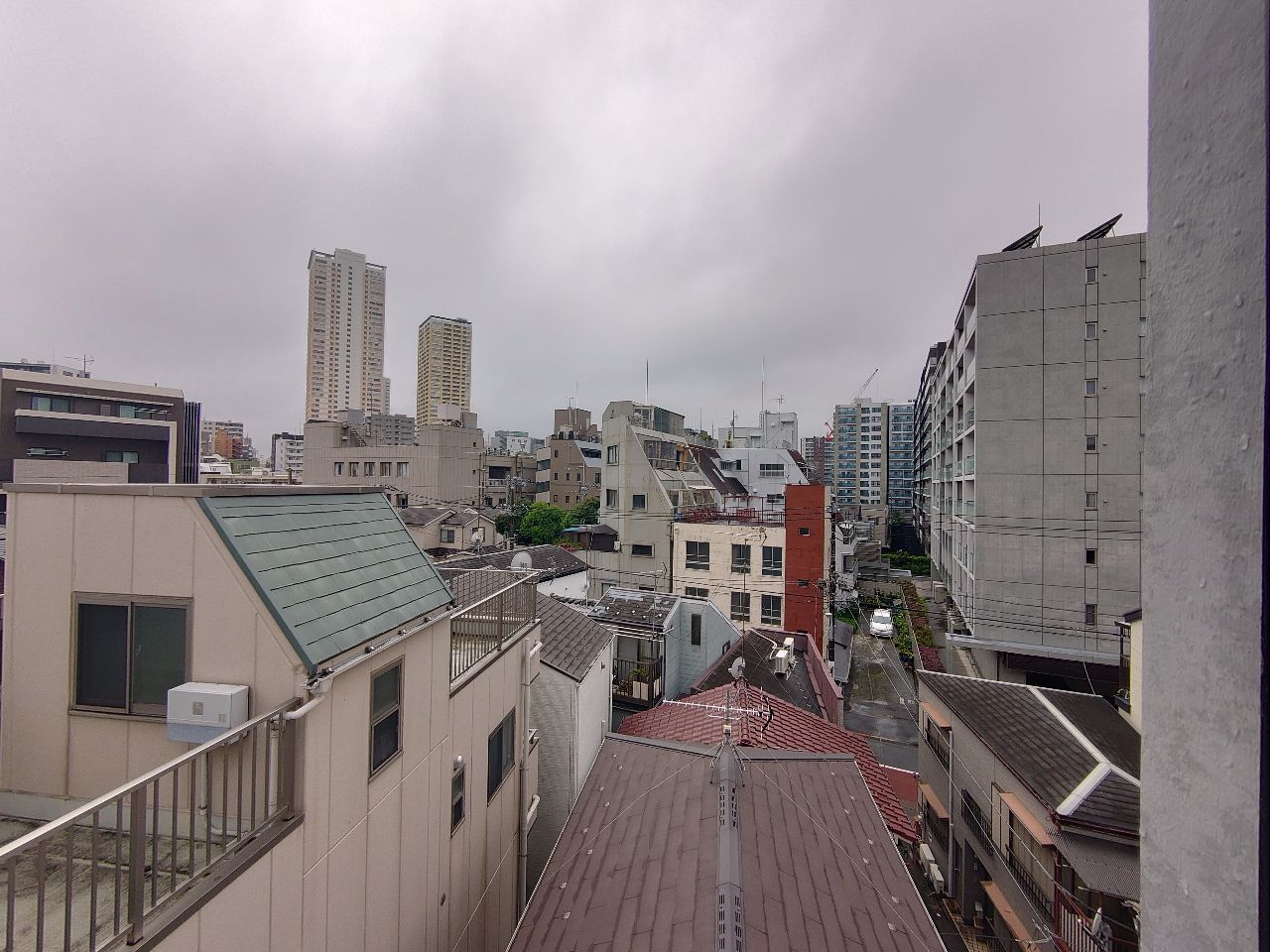 バルコニー