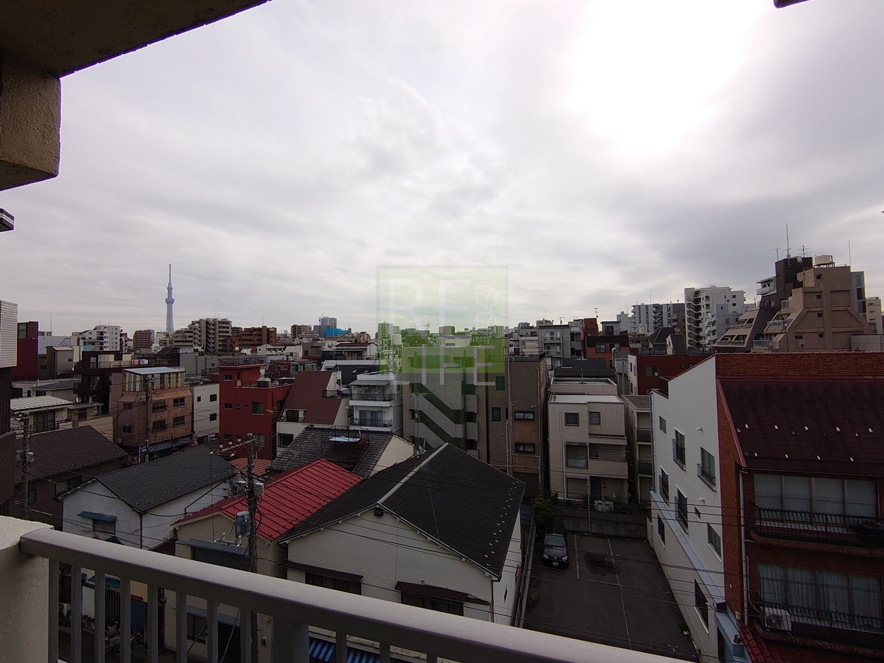 バルコニー