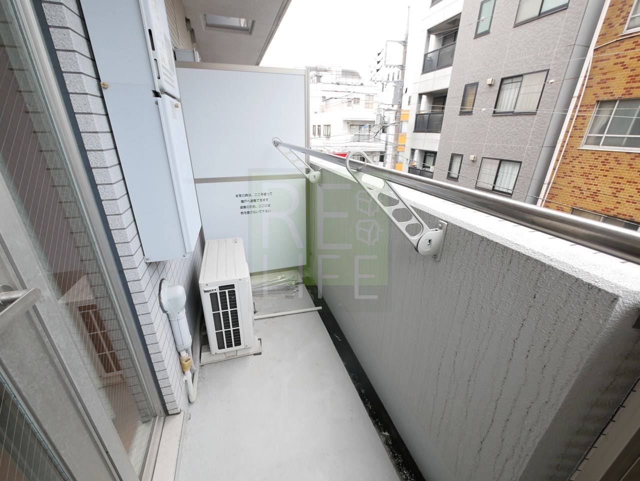 バルコニー