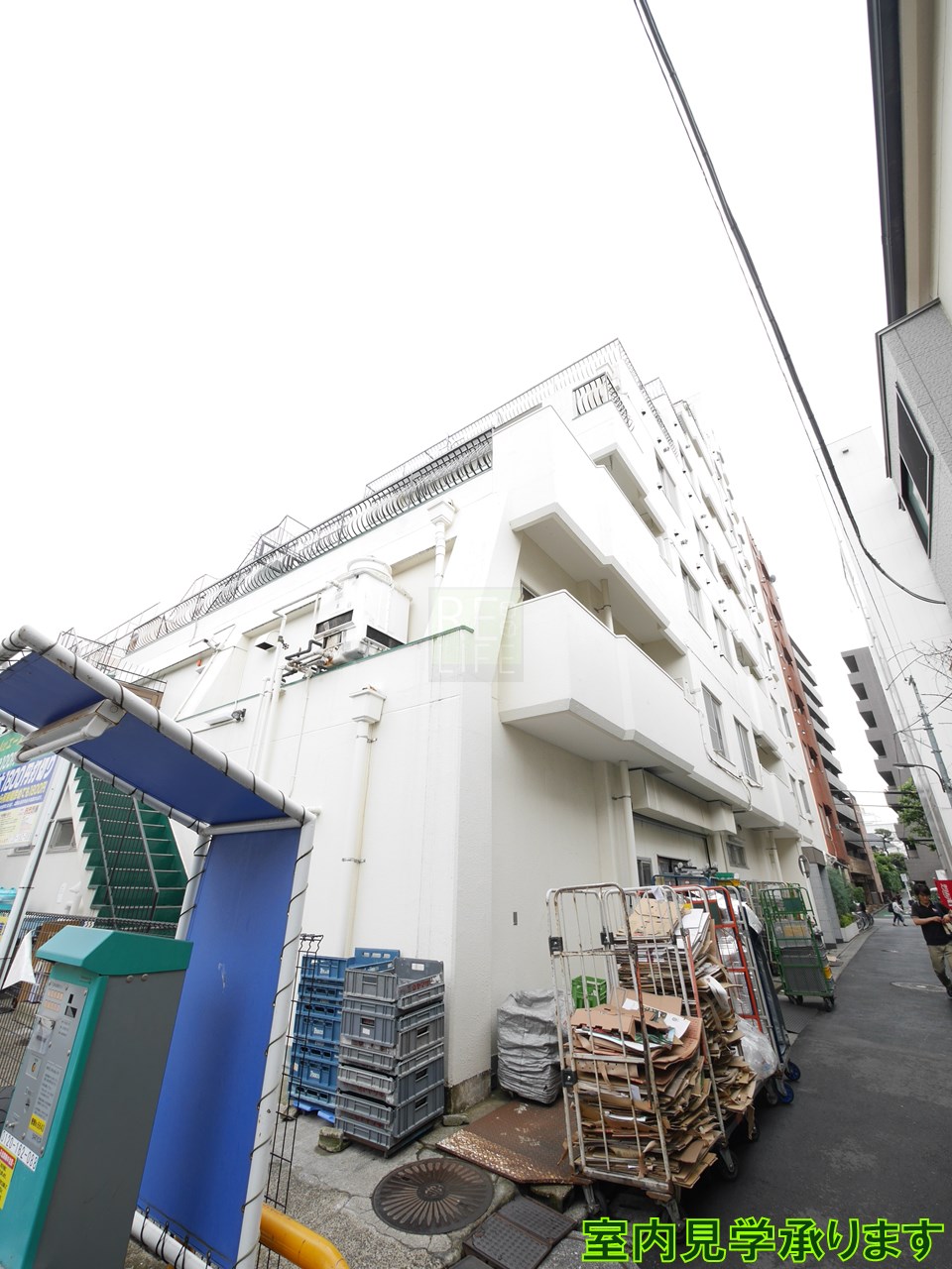 建物外観