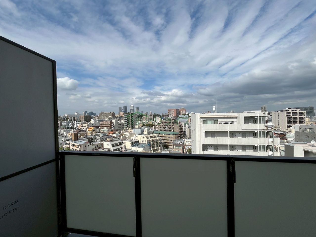 バルコニー