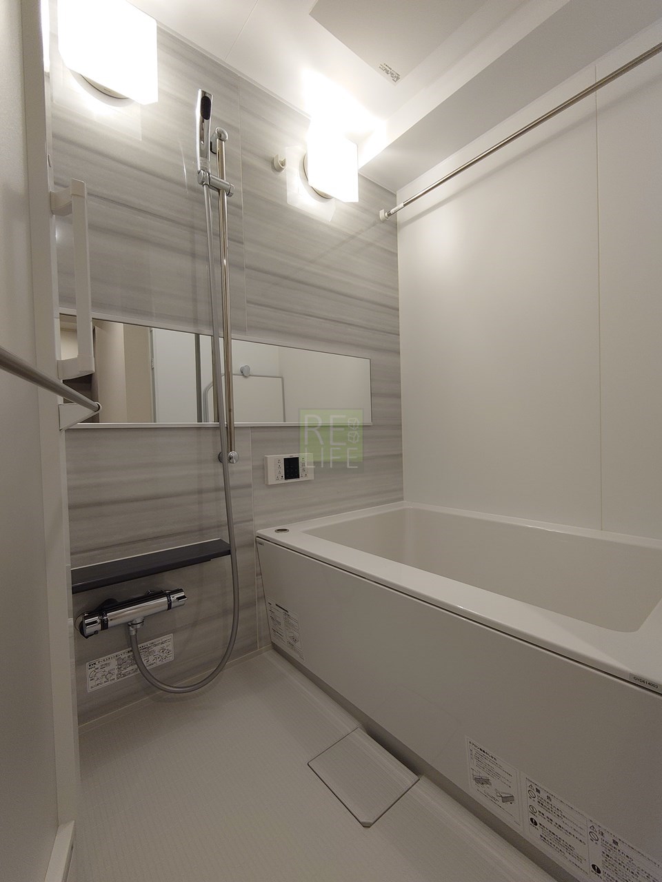 シャワールーム