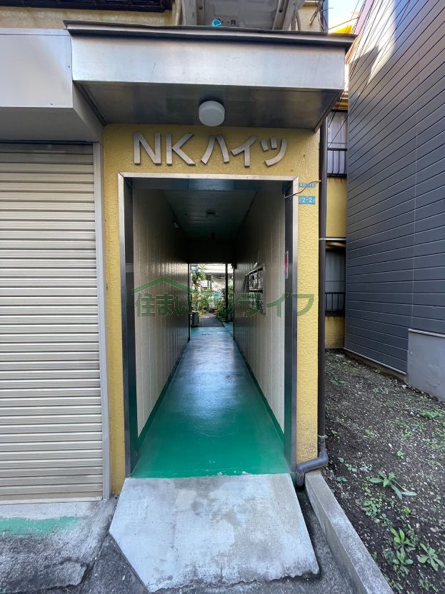 建物エントランス