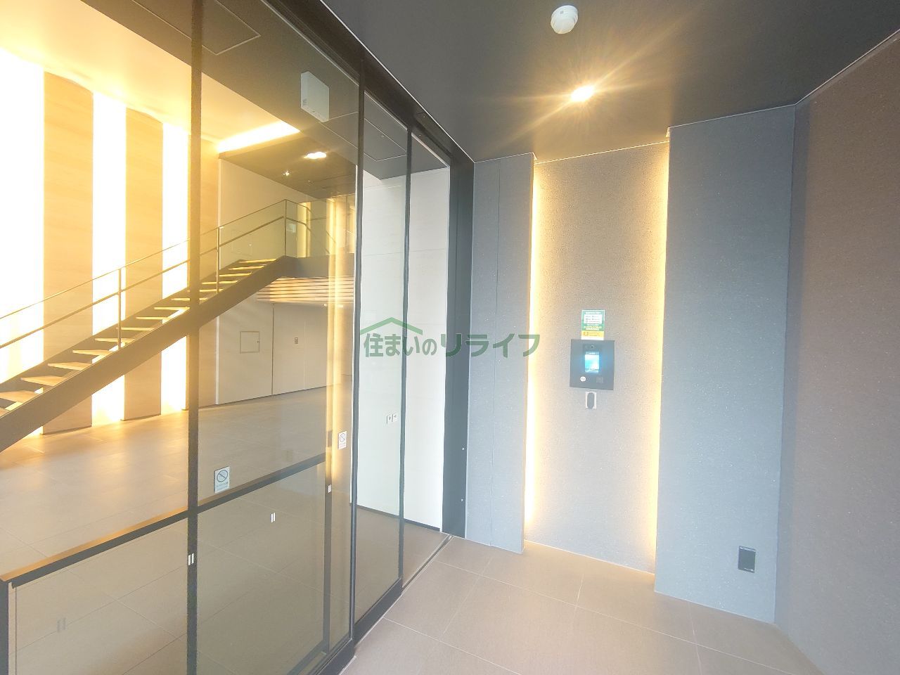 建物エントランス